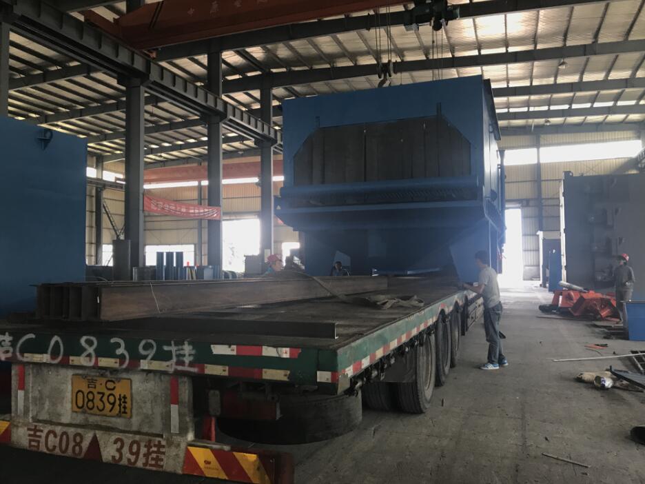 拋丸機(jī)的拋丸器產(chǎn)生的噪音過(guò)大的原因和解決措施？